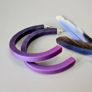 Handmade large hoop earrings in shimmering purple with ombre effect. Titanium posts.